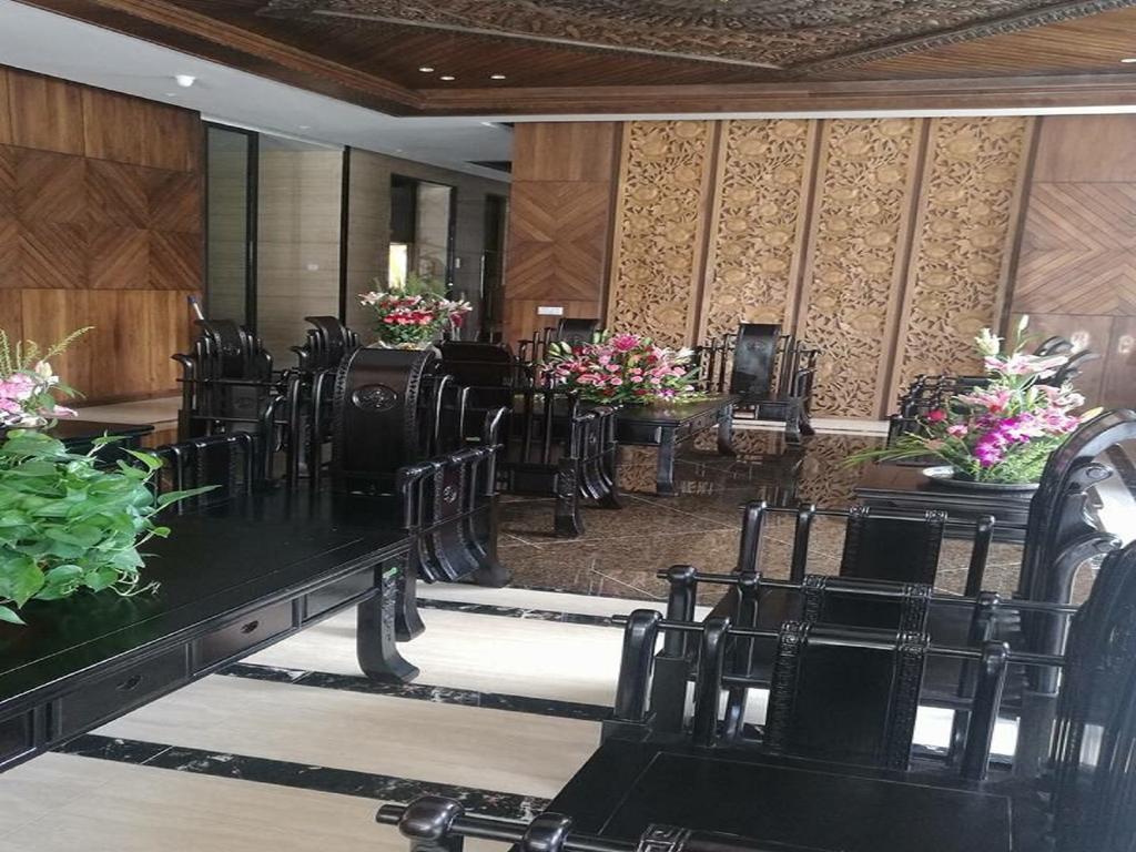 特宏酒店 曼德勒 外观 照片